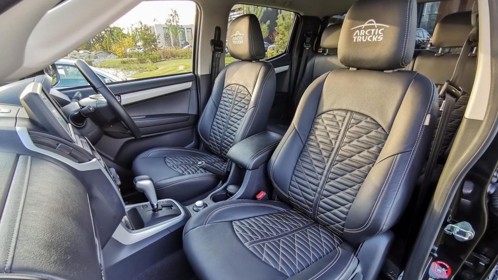Isuzu D-Max AT35 Interior