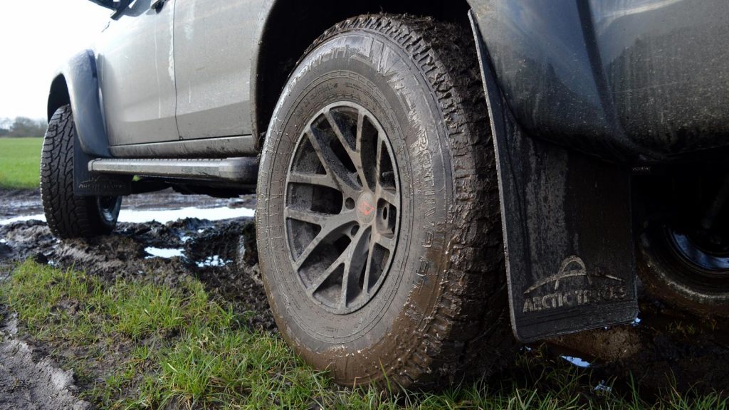 Isuzu D-Max AT35 Nokian tyres