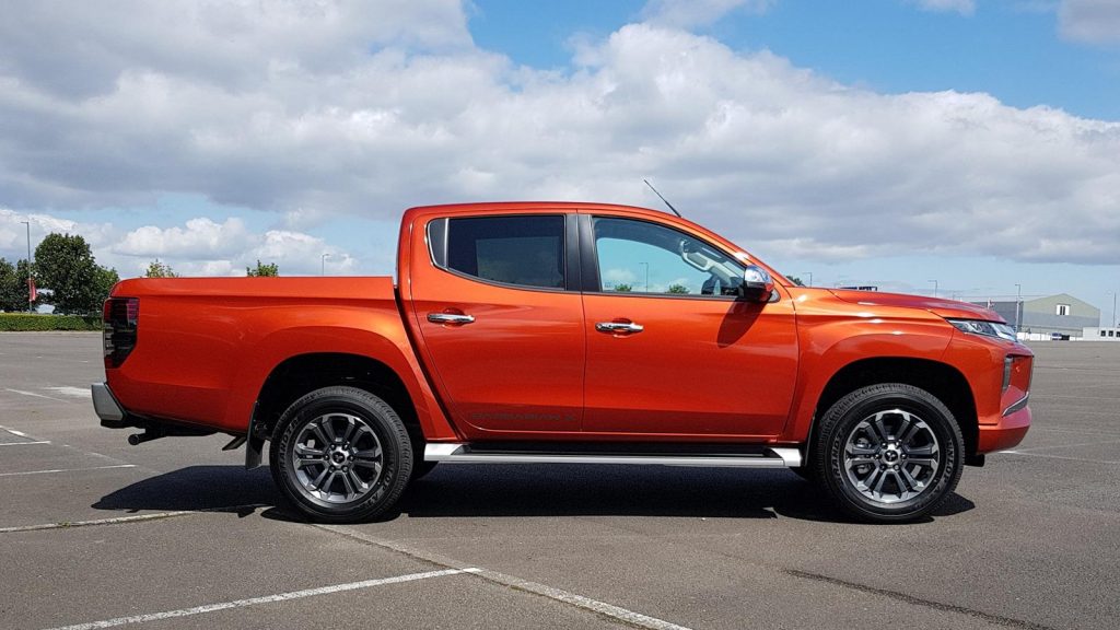 Mitsubishi L200 review