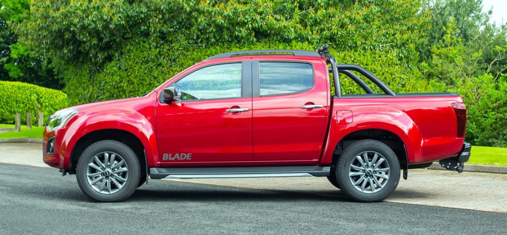 Isuzu D-Max Blade pickup truck