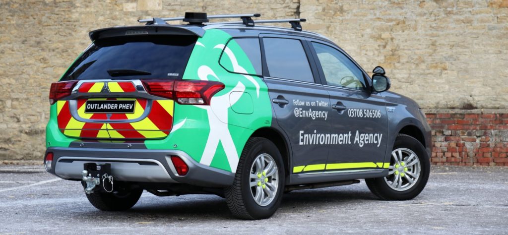 Mitsubishi Outlander PHEV Commercial for DEFRA