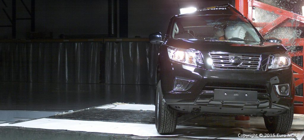 Nissan Navara Crash Test