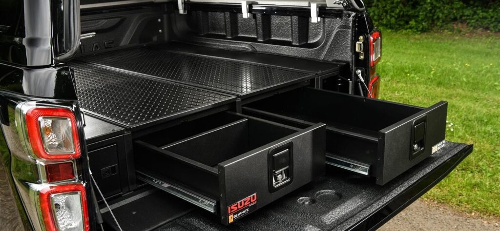 Isuzu D-Max Huntsman bed drawer system