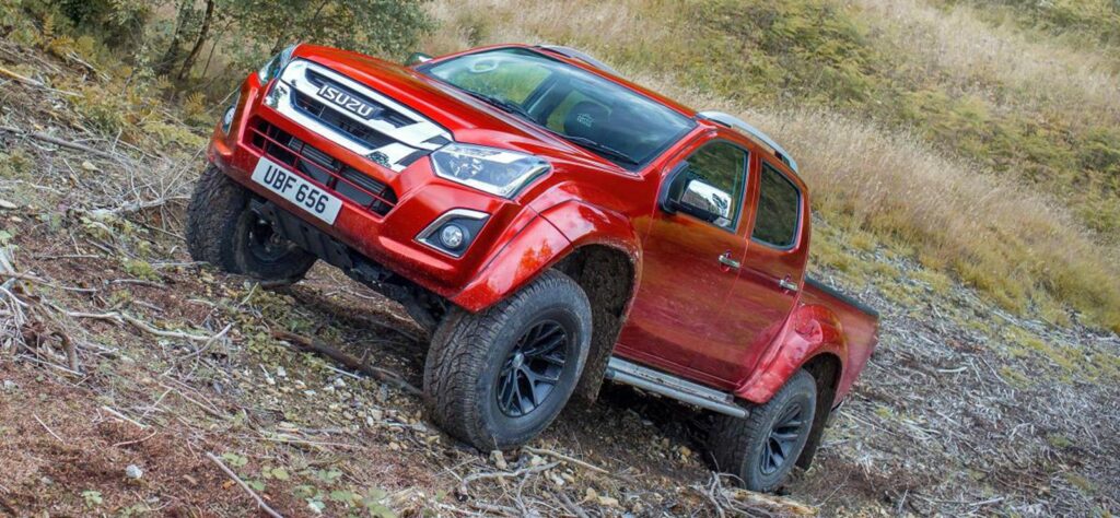 Isuzu D-Max AT35 2017 The Beast is Back